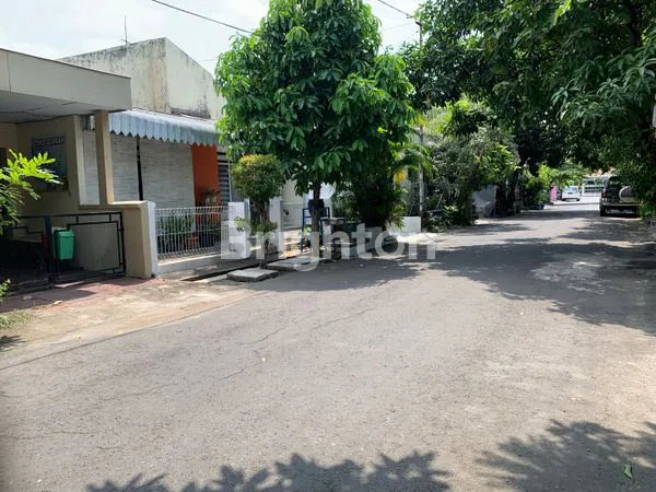 image RUMAH DI TENGAH KOTA KEDIRI (1)