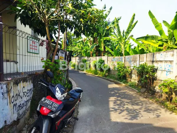 image RUMAH ITUNG TANAH DI JAKARTA TIMUR (3)