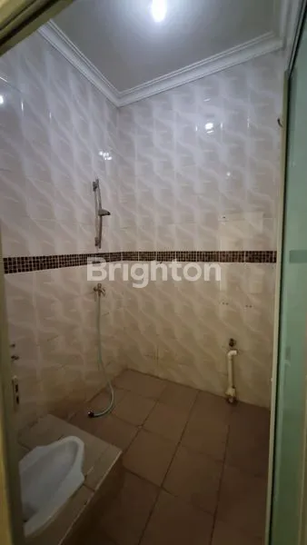 image RUMAH STRATEGIS DEKAT PUSAT KOTA DI CENTRAL MELATI (3)