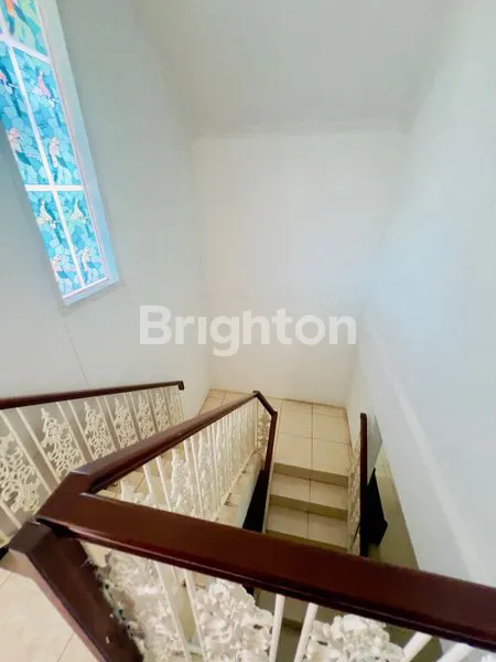 image FOR RENT! RUMAH MEWAH NAN CANTIK KAWASAN KEMANG, JAKARTA SELATAN. ADA POOL, 5 MENIT KE LIPPO MALL KEMANG (8)