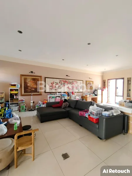 image RUMAH PURI CLUSTER SHM JAKARTA BARAT (2)