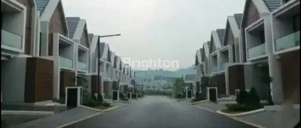 image HUNIAN BARU DI KAWASAN SUMMARECON SIAP HUNI (2)