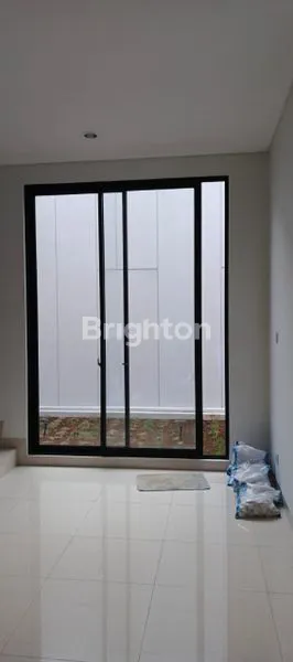 image HUNIAN BARU DI KAWASAN SUMMARECON SIAP HUNI (3)