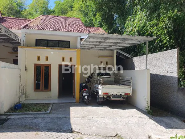 image DIJUAL CEPAT RUMAH SIAP HUNI DI KOTA MADIUN (1)