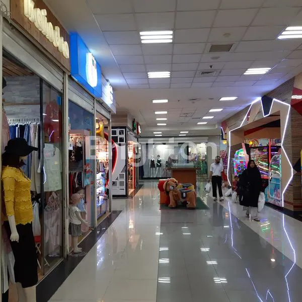 image STAND EX TOKO BAJU DI LANTAI 3 MATOS (5)