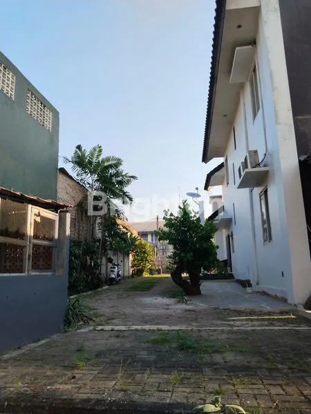 image RUMAH 2 LANTAI SIAP HUNI  (3)