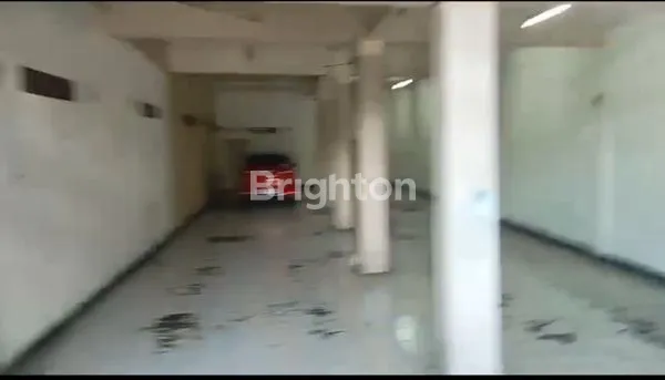 image TURUN HARGA , RUMAH TINGGAL DAN BISA SEBAGAI GUDANG, DIPINGGIR JALAN RAYA PANTURA TEGAL (4)