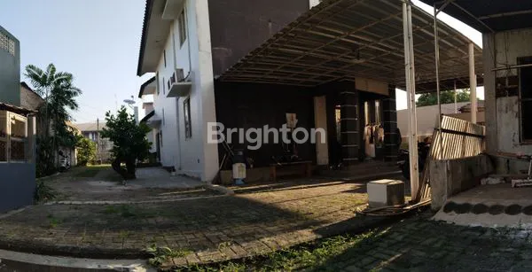 image RUMAH 2 LANTAI SIAP HUNI  (2)