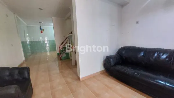 image DIJUAL CEPAT RUMAH 2.5LANTAI JAKARTA BARAT (3)