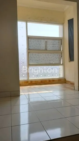 RUKO CANTIK 2 LANTAI DALAM PERUMAHAN DI GUNUNG PUTRI KAB BOGOR JAWA BARAT