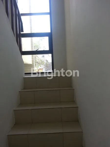 image RUMAH MODERN DELTAMAS, DEKAT AEON CIKARANG (6)