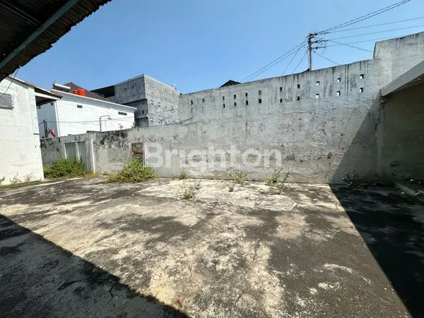 image GUDANG PUSAT BISNIS SERENGAN VETERAN SOLO (8)