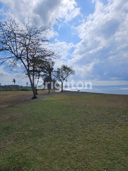 image TANAH KAVLING DI PANTAI PERING (4)