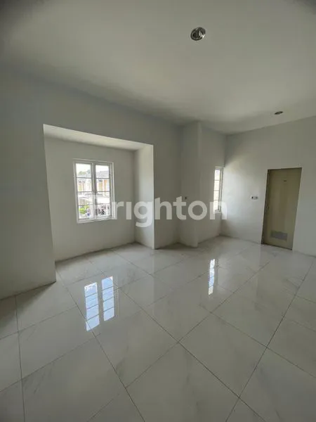 image RUMAH VILLA (7)