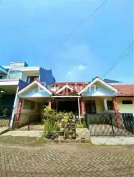 image RUMAH 2 LANTAI DI PERUMAHAN ELITE KEMANG PRATAMA 2 -BEKASI SELATAN (NEGO) (1)