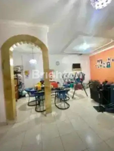 image RUMAH 2 LANTAI DI PERUMAHAN ELITE KEMANG PRATAMA 2 -BEKASI SELATAN (NEGO) (5)