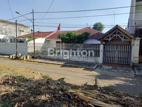 image RUMAH DARMO HARAPAN  SBY BARAT RUMAH ORANGKATA LAMA (1)