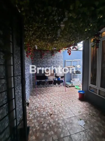 image RUMAH DUA LANTAI PERUMAHAN REGENCY (2)