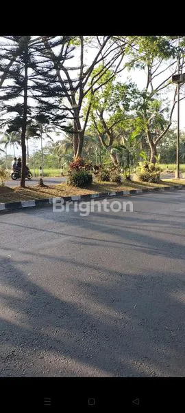 image TANAH KAVLING PINGGIR JALAN,DEPAN AYAM GORENG JOGJA JALIBAR KEPANJEN (4)