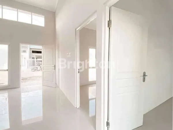 image RUMAH SHM 2KT CARPORT 3 MOBIL DI ALANA REGENCY (3)