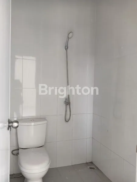 image RUMAH DENGAN KONSEP VILLA DI KOTA (3)