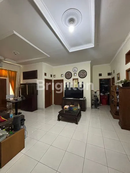 image RUMAH MODERN 2 LANTAI KOPO BANDUNG (7)