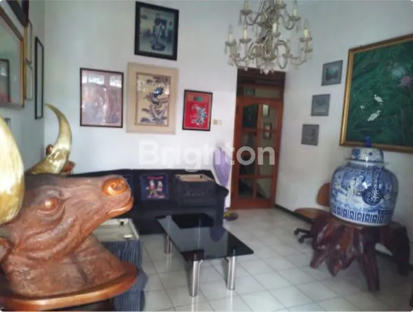 image RUMAH TENGAH KOTA, NYAMAN, ASRI DAN TERAWAT, SIAP HUNI (4)