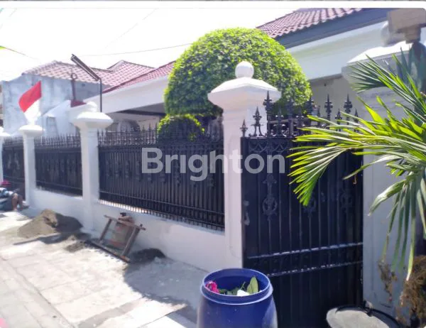 image RUMAH TENGAH KOTA, NYAMAN, ASRI DAN TERAWAT, SIAP HUNI (1)