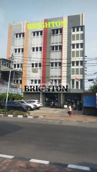 RUKO GANDENG 5LANTAI PLONG TUBAGUS ANGKE JARANG ADA