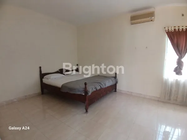 image RUMAH DI TUDOR SENTUL CLUSTER ENGLAND PARD (2)