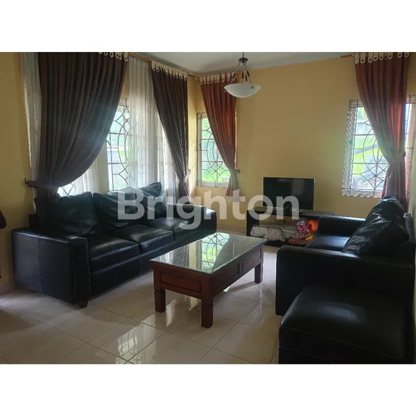 image RUMAH DI TUDOR SENTUL CLUSTER ENGLAND PARD (6)