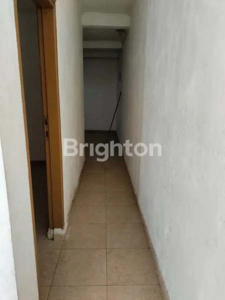 image RUMAH 2 LANTAI PLOSO TIMUR (7)