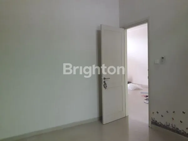 image CENTRAL PARK GUNUNG ANYAR RUMAH MINIMALIS ONE GATE SYSTEM (5)