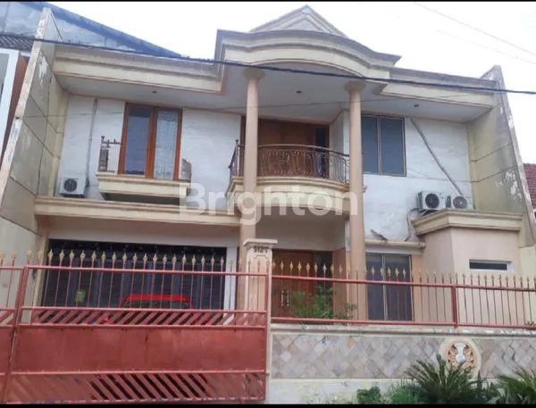 image RUMAH MEWAH 2 LANTAI (1)