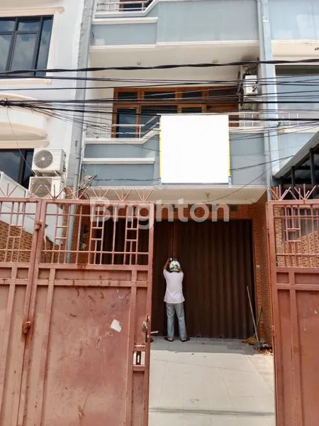 image RUMAH BESAR (1)