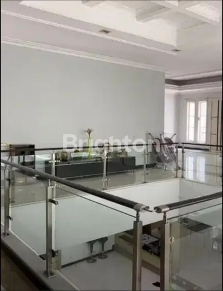 image RUMAH MEGAH SIAP HUNI KLAMPIS (5)