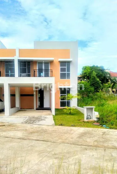 image RUMAH 2 LANTAI SIAP HUNI MAGANDA RECIDENCE SEBELAH DIAMOND FAVILLUON (1)