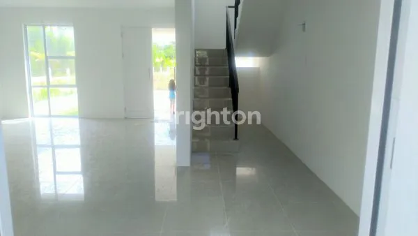 image RUMAH 2 LANTAI SIAP HUNI MAGANDA RECIDENCE SEBELAH DIAMOND FAVILLUON (2)