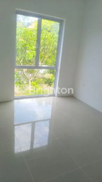 image RUMAH 2 LANTAI SIAP HUNI MAGANDA RECIDENCE SEBELAH DIAMOND FAVILLUON (3)