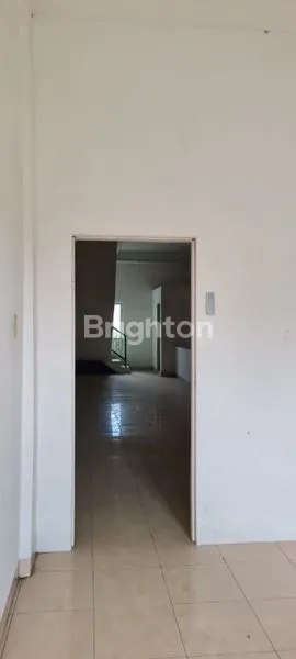 image RUKO DI DAERAH SANGAT STRATEGIS JL. DANAU SINGKARAK (3)