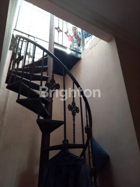 image RUMAH IDAMAN DI SELATAN SURABAYA, DEKAT DENGAN BANDARA JUANDA DAN TERMINAL BUNGURASIH (5)