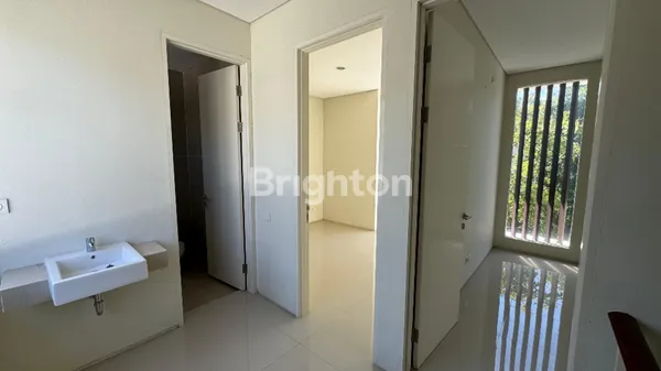 image RUMAH DI CITRALAND NORTHWEST PARK SURABAYA BARAT (5)