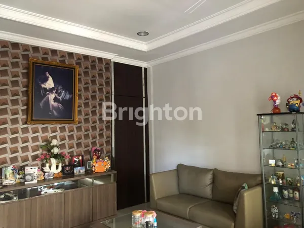 image RUMAH MINIMALIS TERAWAT CITRALAND ALAM HIJAU !! (3)