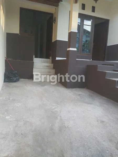 image RUMAH MINIMALIS DI JIMBARAN BALI (2)