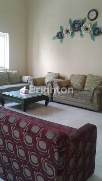 image RUMAH DAERAH PETEMON (4)