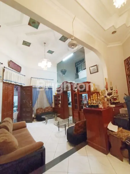 image COCOK UTK KOST , USAHA CAFE ATAU KLINIK KECANTIKAN, DEKAT UPN  DAN MERR (3)