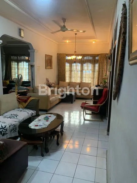 image RUMAH LUAS, NYAMAN & MEWAH DI KAWASAN ELITE KEBAYORAN BARU (1)