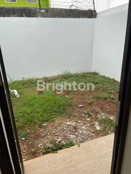 image HUNIAN NYAMAN DI CLUSTER CASTILLA BSD (8)