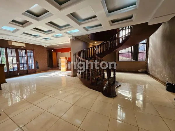 image RUMAH VILLA  (5)