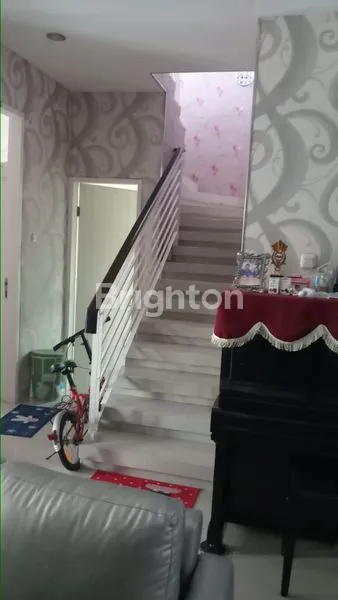 image RUMAH MINIMALIS MODEREN  SEMI FURNIS  SURABAYA TIMUR (1)
